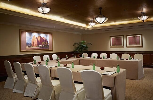 hotel sule shangri la 3